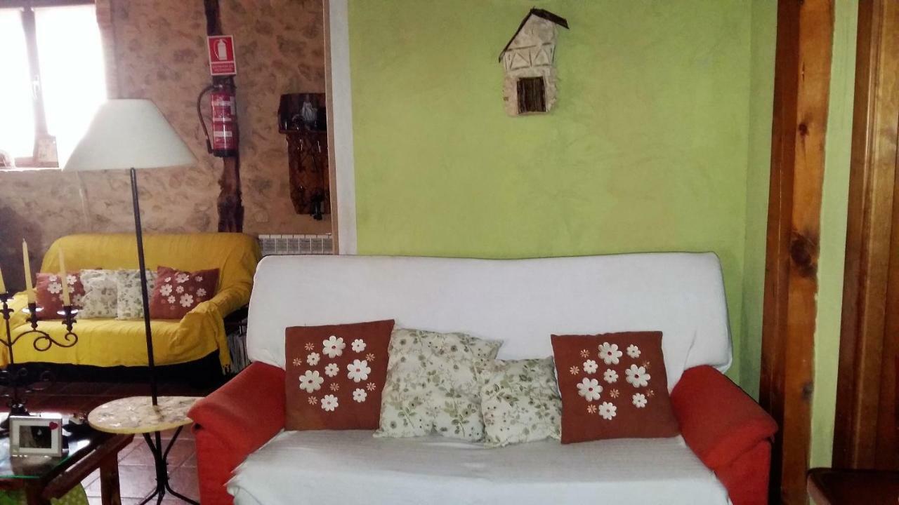 Casa Rural Calle Real Bed & Breakfast Torremocha de Ayllón Dış mekan fotoğraf